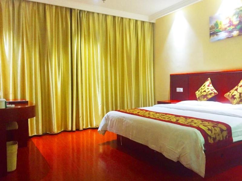 Greentree Inn Jiangsu Nantong Qidong Bus Station Express Hotel Hexingzhen Zewnętrze zdjęcie