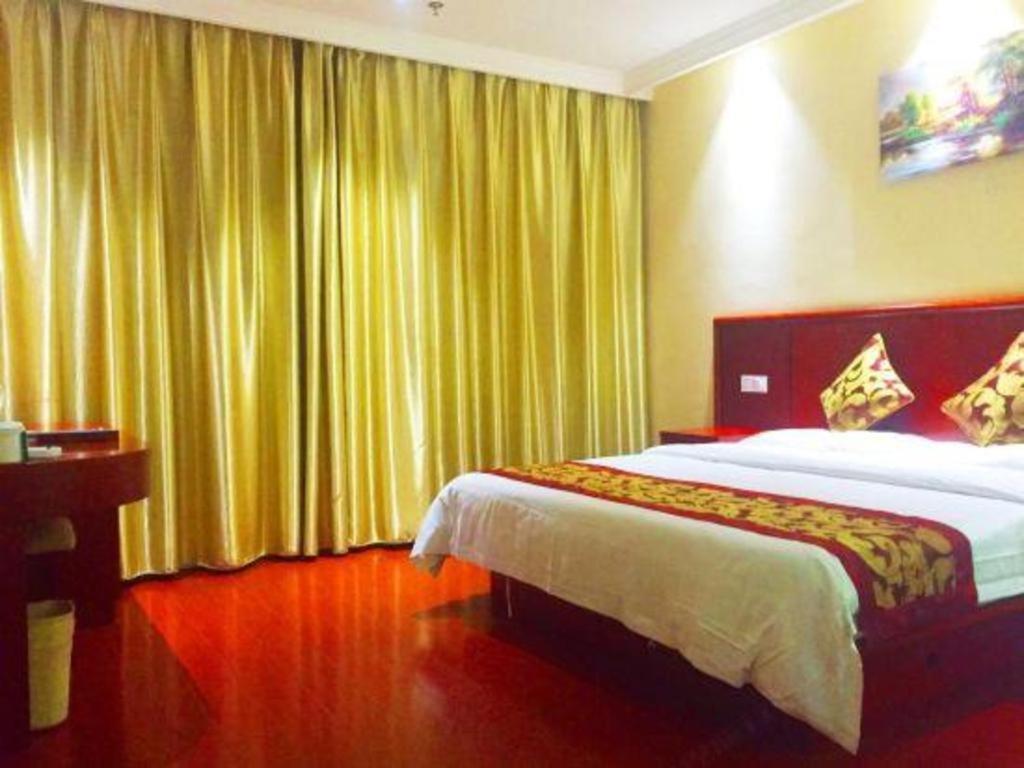 Greentree Inn Jiangsu Nantong Qidong Bus Station Express Hotel Hexingzhen Zewnętrze zdjęcie